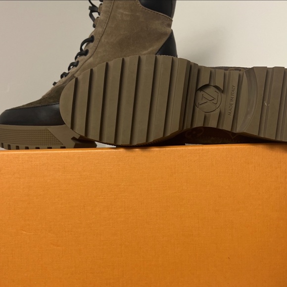 Louis Vuitton desert boot - Picture 2 of 7